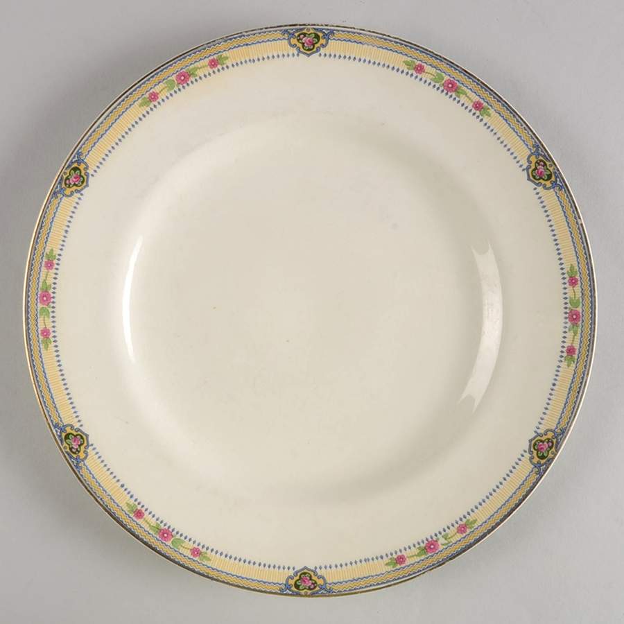 Laura Dinner Plate by J & G Meakin-1
