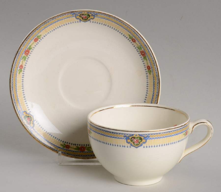 Laura Flat Cup & Saucer Set by J & G Meakin-1
