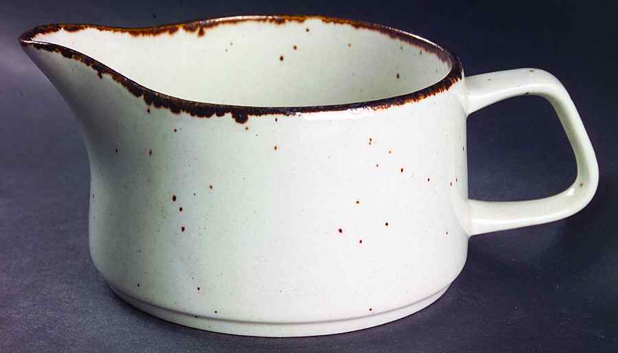 Lifestyle Gravy Boat by J & G Meakin-1