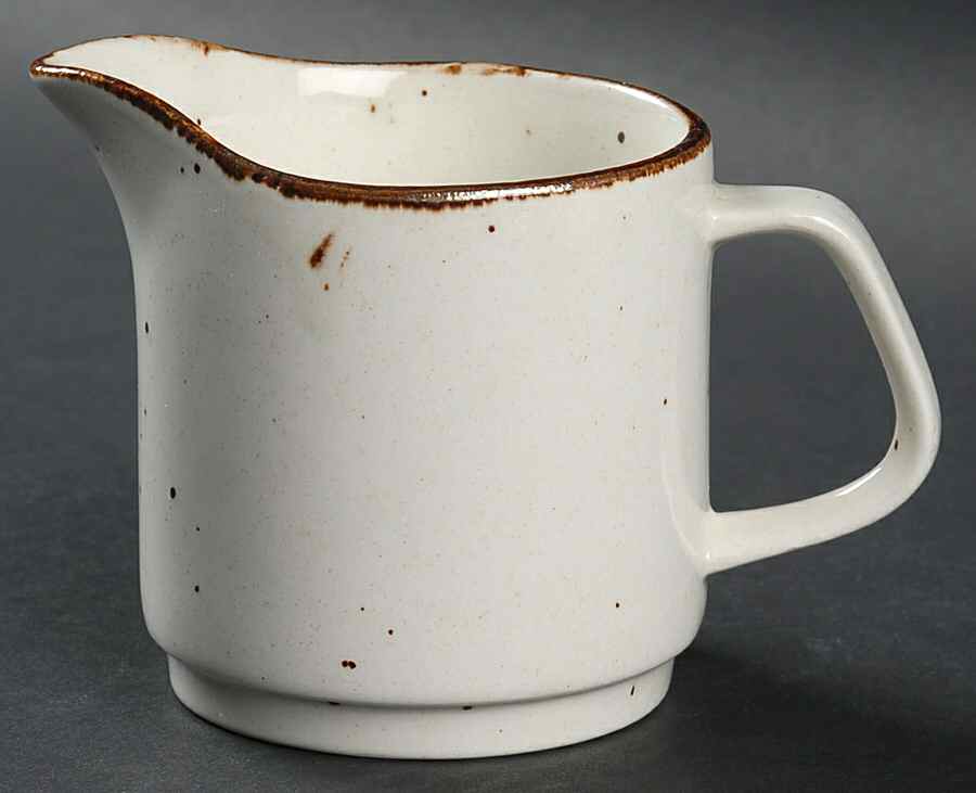 Lifestyle Creamer by J & G Meakin-1