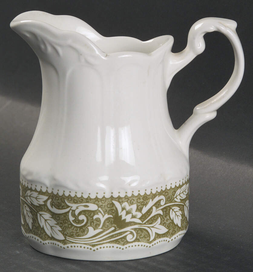Lucerne Green Creamer by J & G Meakin-1