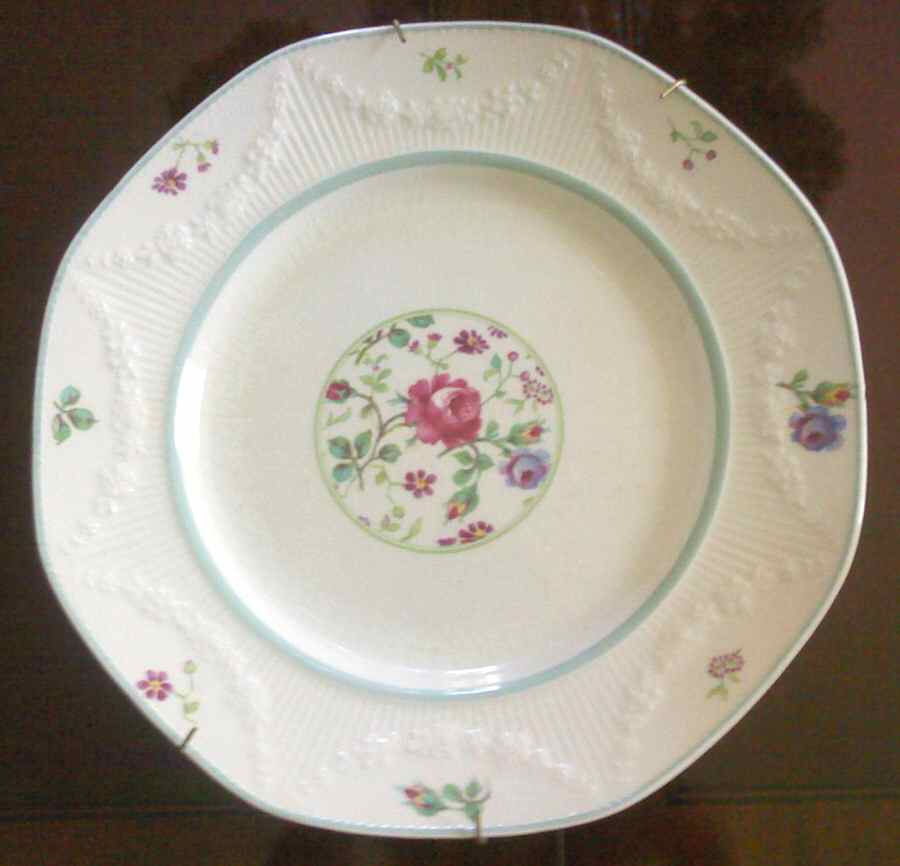 MEK13 Dinner Plate by J & G Meakin-1