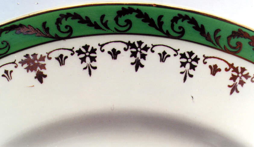 MEK21 Dinner Plate by J & G Meakin-1