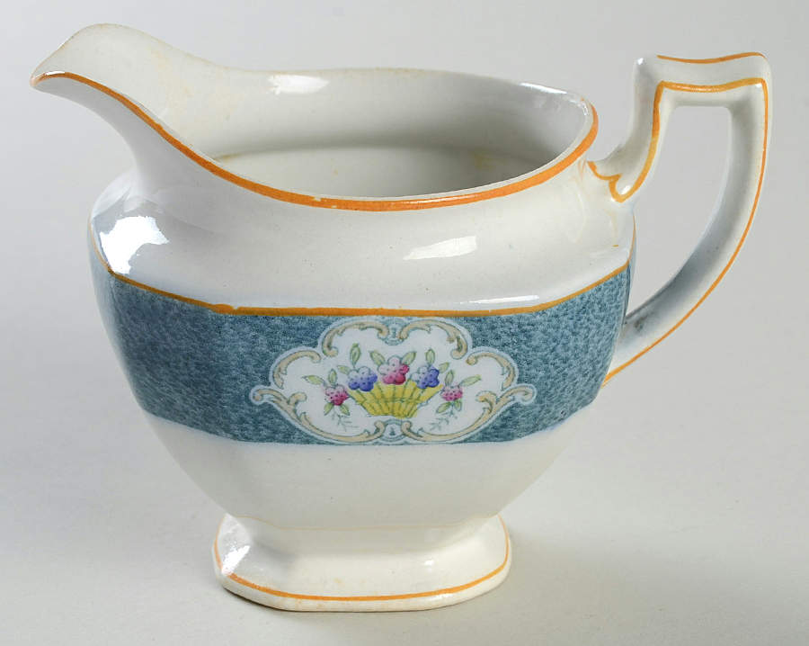 Newark (Blue On White) Creamer by J & G Meakin-1