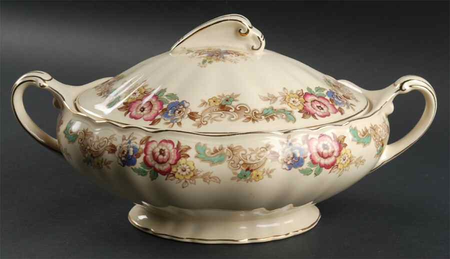 Pilgrim (Sunshine) Oval Covered Vegetable by J & G Meakin-1