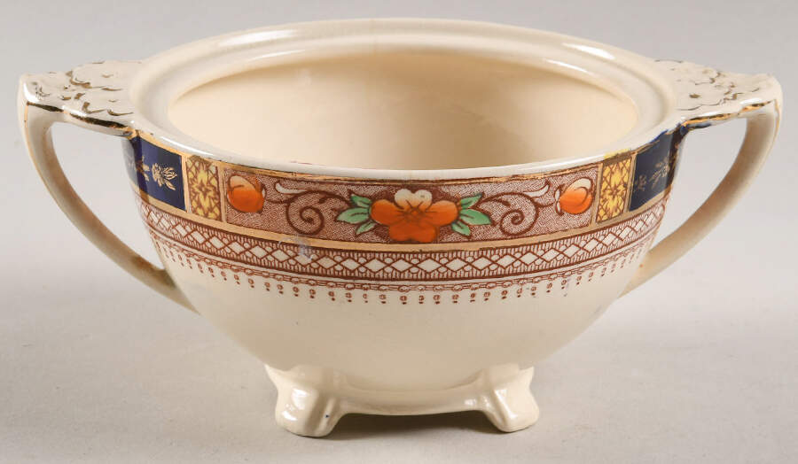 Queen Mary Sugar Bowl No Lid by J & G Meakin-1