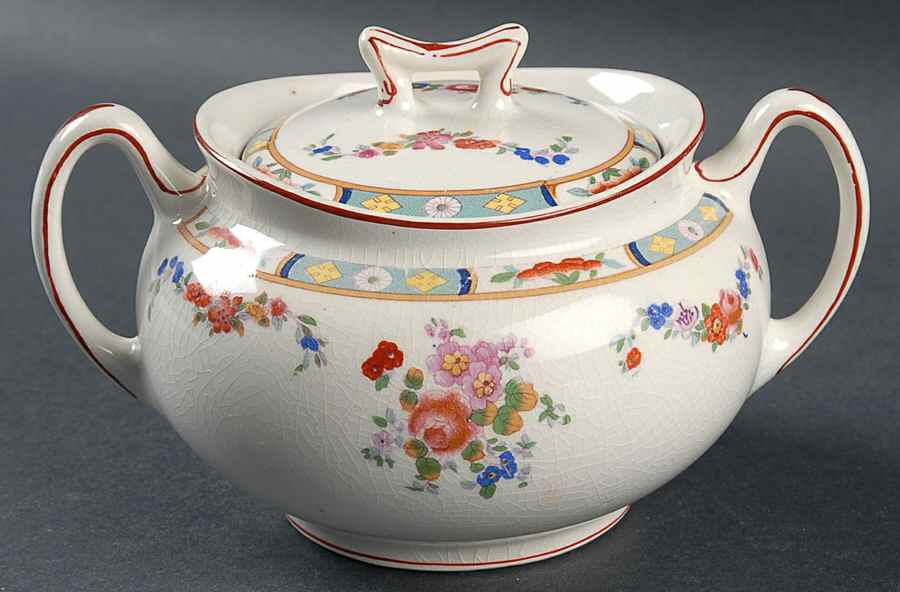 Richmond (White Background) Sugar Bowl & Lid by J & G Meakin-1