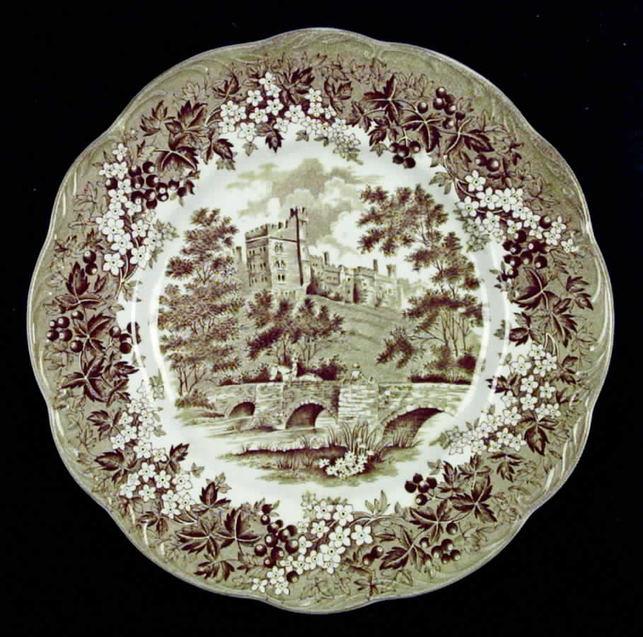 Romantic England Green Dinner Plate by J & G Meakin-1