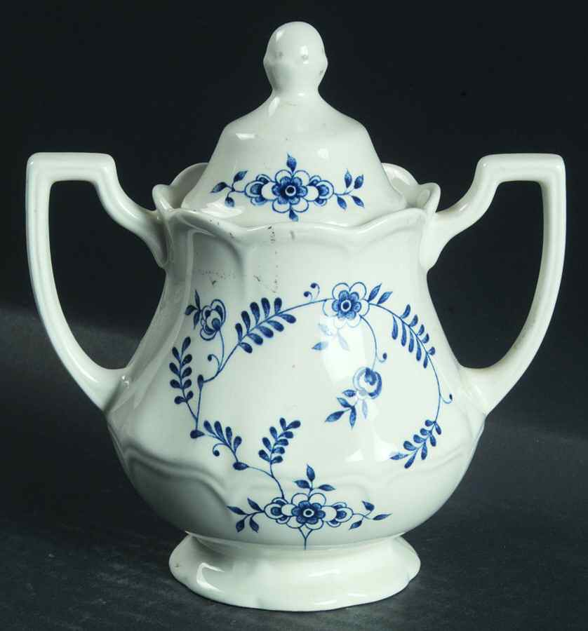 Scandia Sugar Bowl & Lid by J & G Meakin-1
