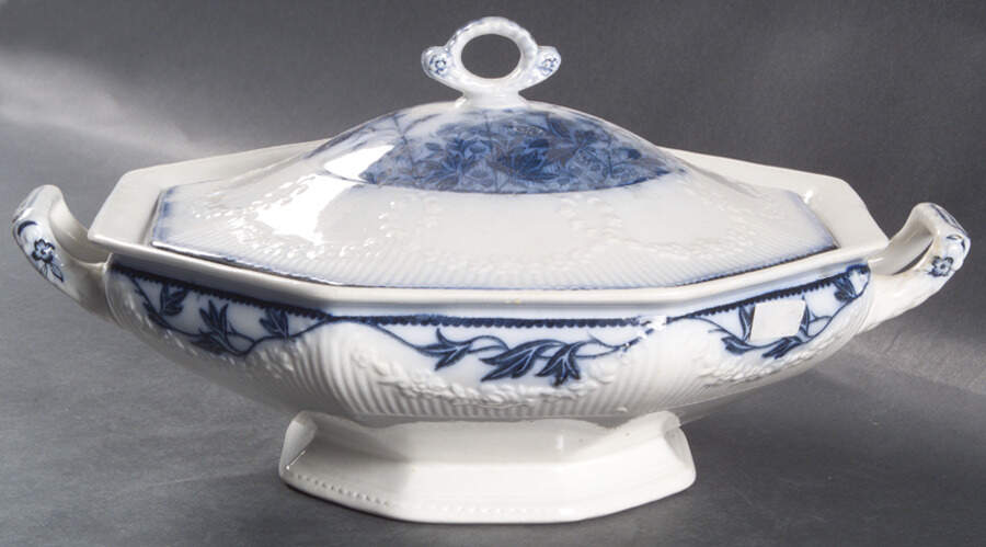 Stafford Round Covered Vegetable by J & G Meakin-1