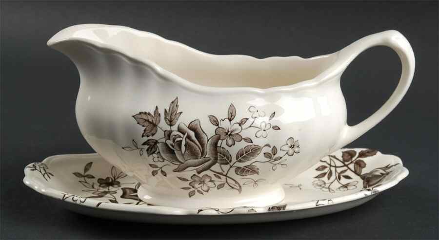 Tudor Roses Brown Gravy Boat & Underplate by J & G Meakin-1