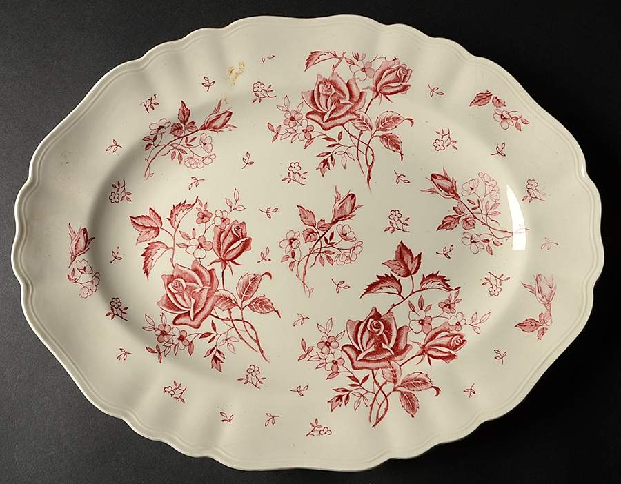 Tudor Roses Pink (Semi Scalloped, Cream Bckgrnd) 15" Oval Serving Platter by J & G Meakin-1