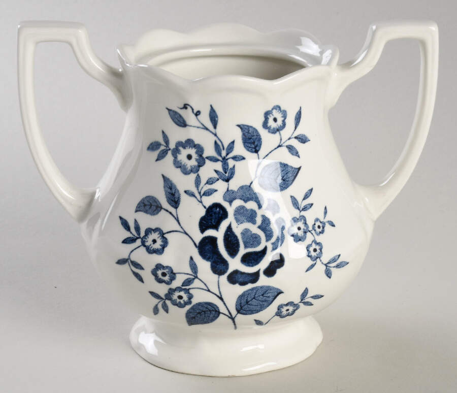 Victoria Blue Sugar Bowl No Lid by J & G Meakin-1