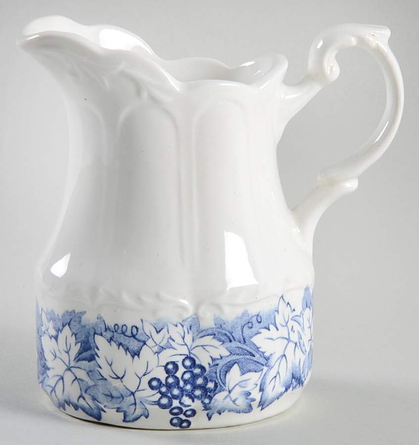 Vine Blue Creamer by J & G Meakin-1