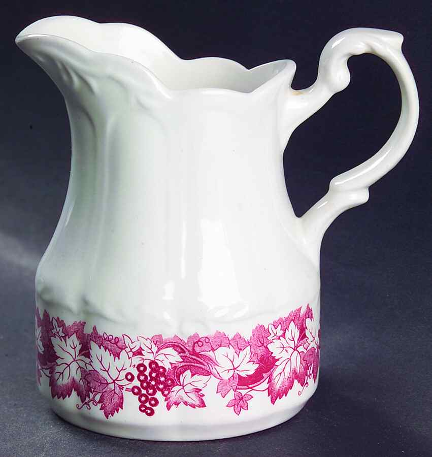 Vine Red (Pink) Creamer by J & G Meakin-1