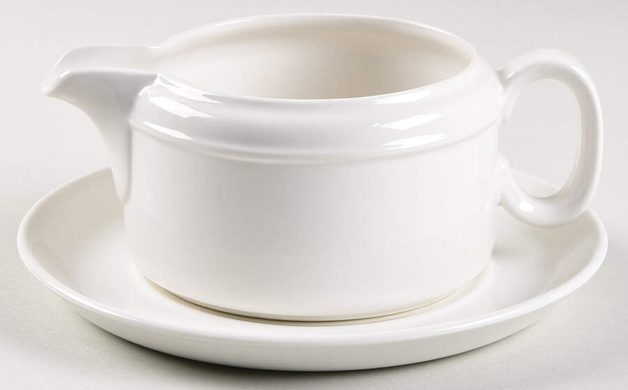 White Ice Gravy Boat & Underplate by J & G Meakin-1