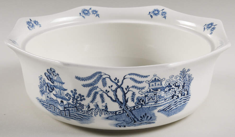 Willow Blue Round Vegetable No Lid by J & G Meakin-1