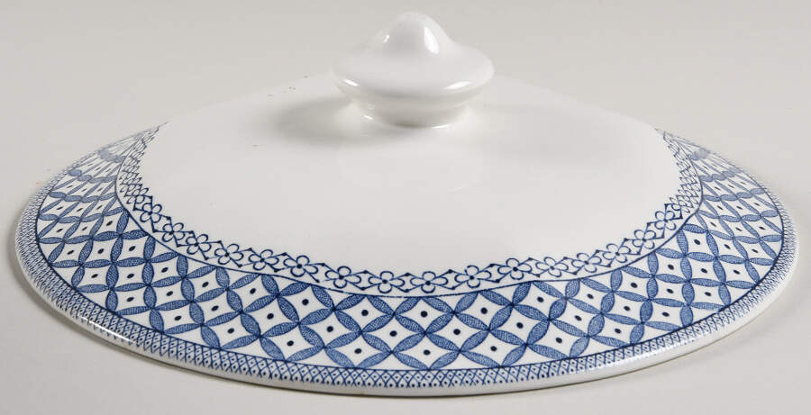 Willow Blue Lid for Round Vegetable by J & G Meakin-1