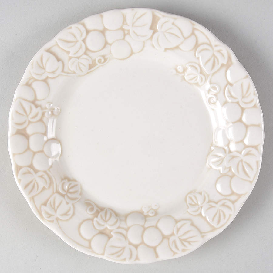 Antique Grape White Salad Plate by Metlox - Poppytrail - Vernon-1