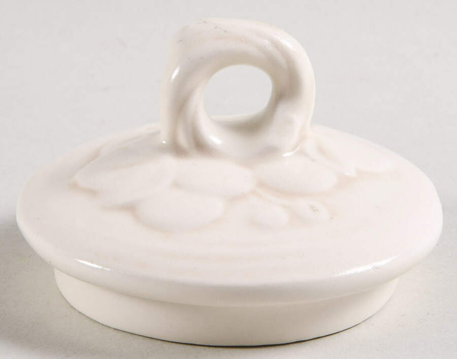 Antique Grape White Lid for Sugar Bowl by Metlox - Poppytrail - Vernon-1