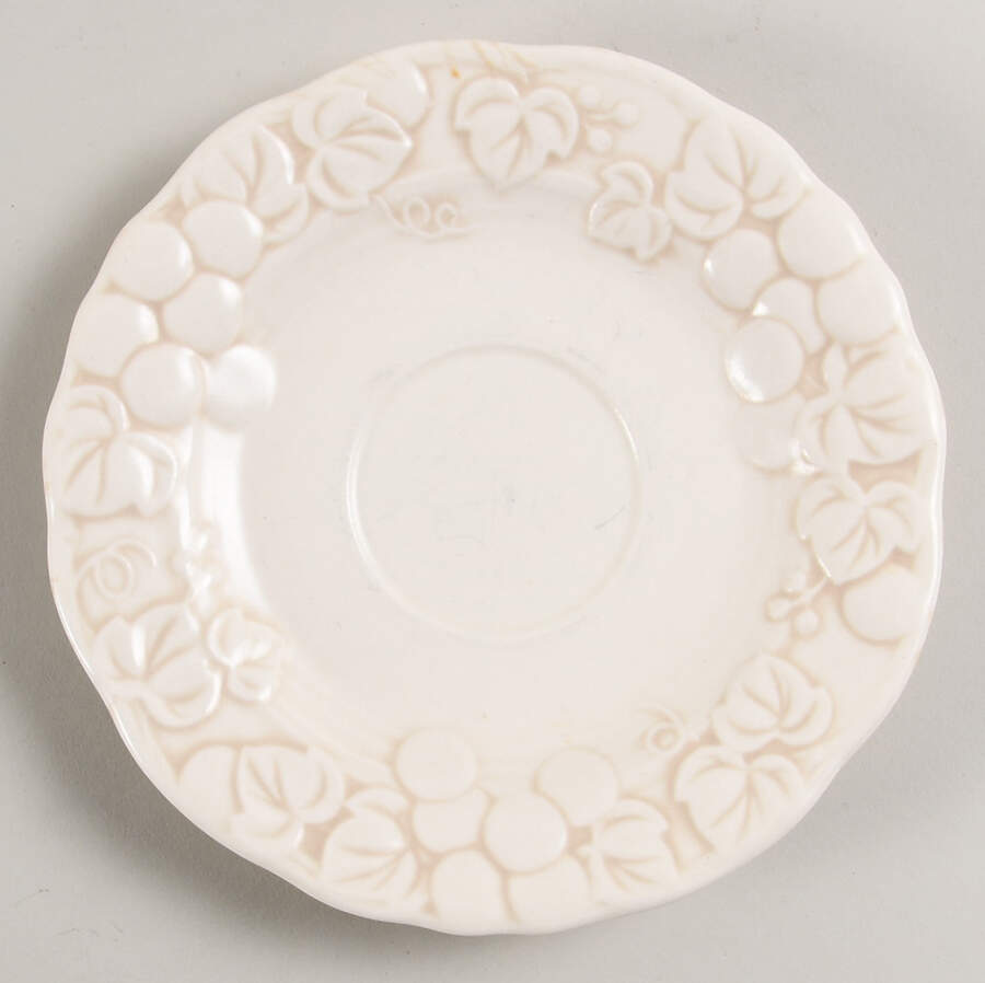 Antique Grape White Saucer by Metlox - Poppytrail - Vernon-1