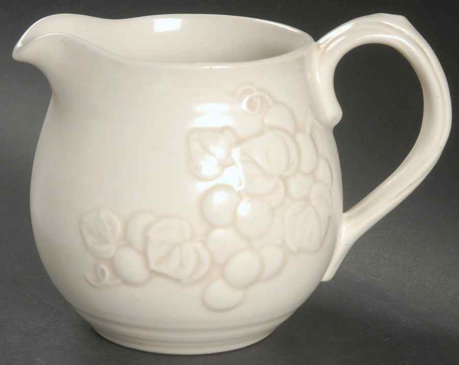 Antique Grape White 24 Oz Pitcher by Metlox - Poppytrail - Vernon-1