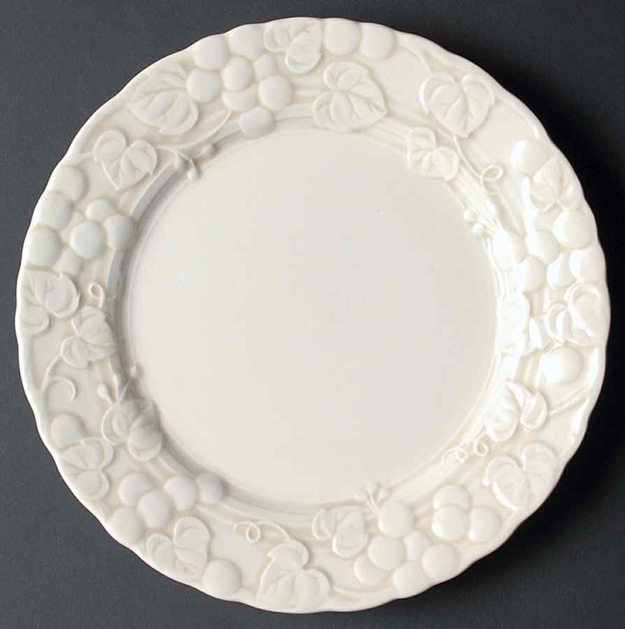 Antique Grape White Luncheon Plate by Metlox - Poppytrail - Vernon-1