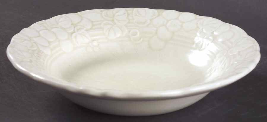 Antique Grape White Rim Soup Bowl by Metlox - Poppytrail - Vernon-1