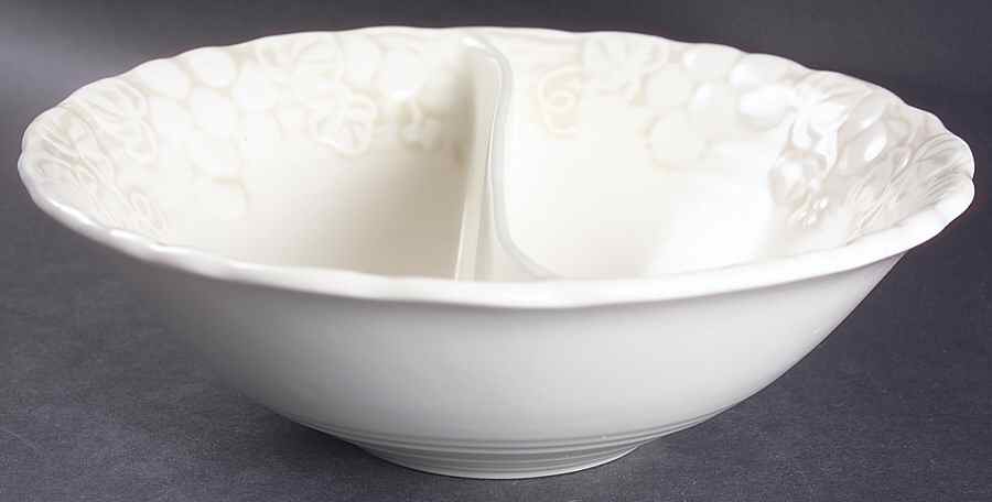 Antique Grape White 8" Round Divided Vegetable Bowl by Metlox - Poppytrail - Vernon-1