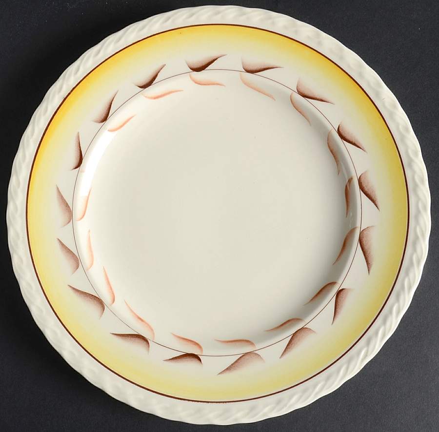 Arcadia Luncheon Plate by Metlox - Poppytrail - Vernon-1