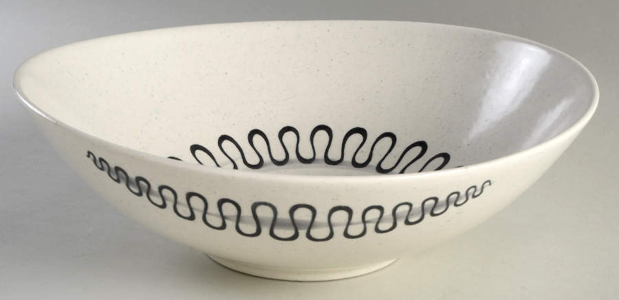 Aztec 12" Large Salad Serving Bowl by Metlox - Poppytrail - Vernon-1
