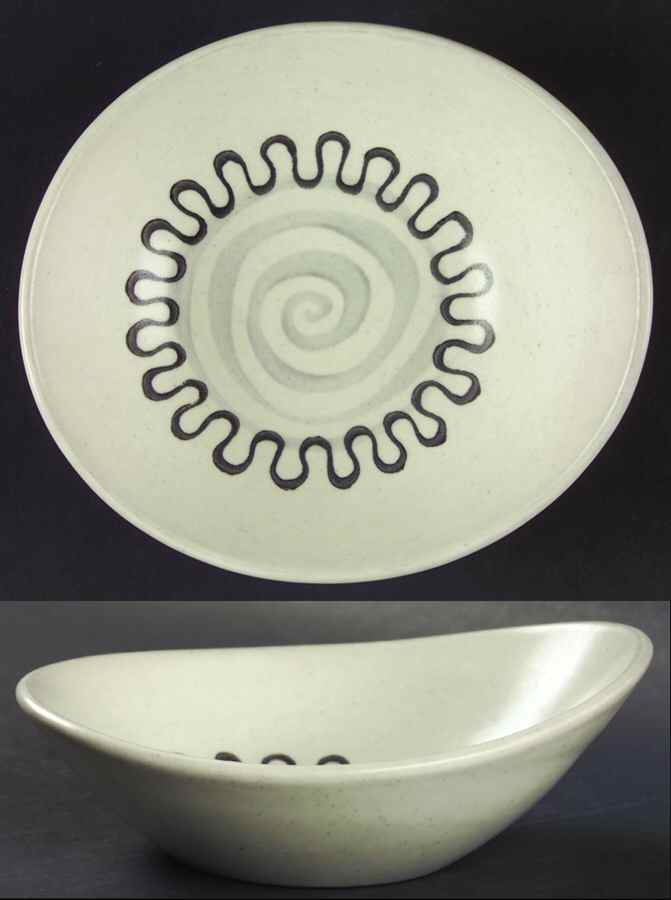Aztec Coupe Soup Bowl by Metlox - Poppytrail - Vernon-1