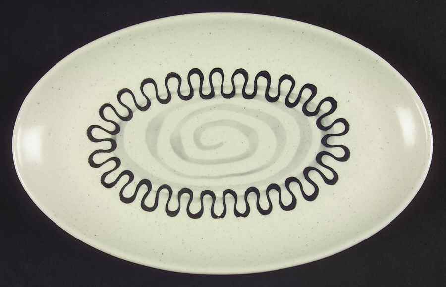 Aztec 9" Oval Serving Platter by Metlox - Poppytrail - Vernon-1