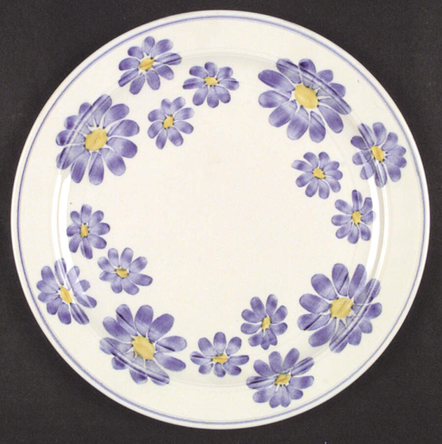 Blossoms Dinner Plate by Metlox - Poppytrail - Vernon-1