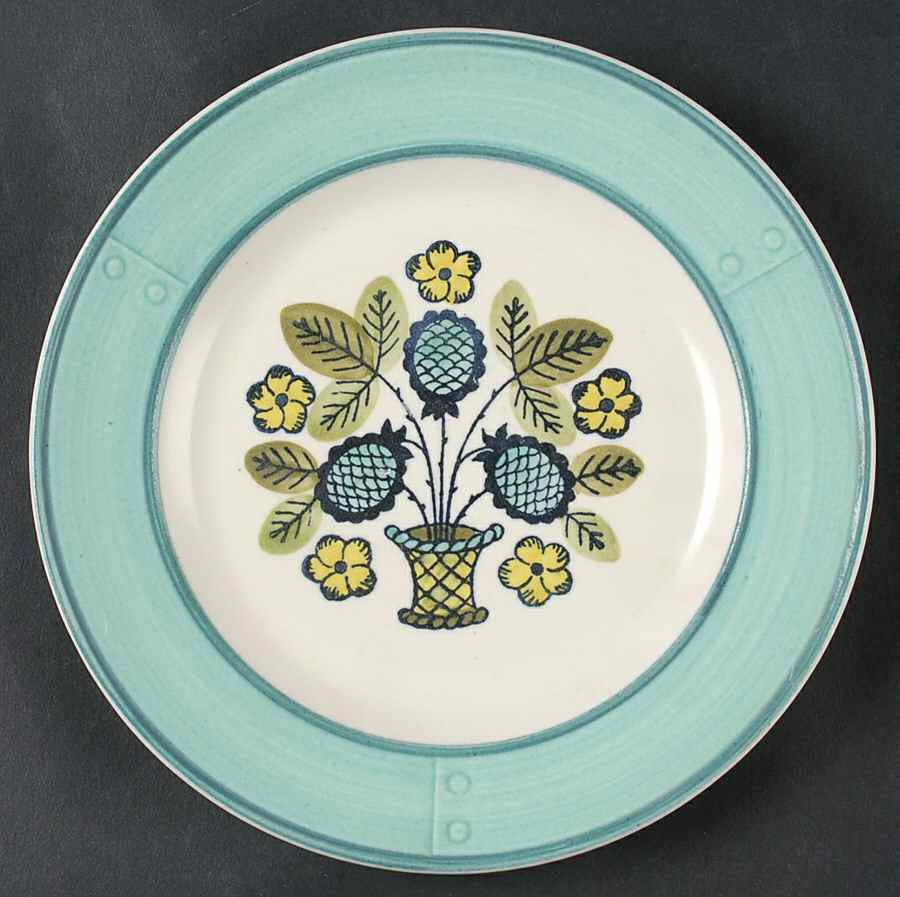 Blueberry Provincial Salad Plate by Metlox - Poppytrail - Vernon-1