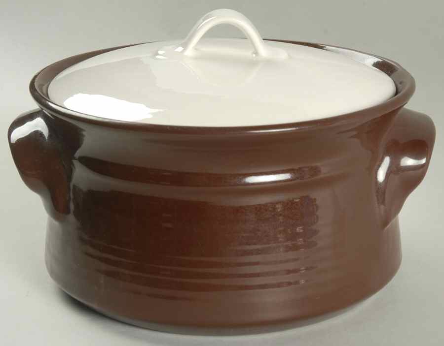 Brown Stone 2 Qt Round Covered Casserole by Metlox - Poppytrail - Vernon-1