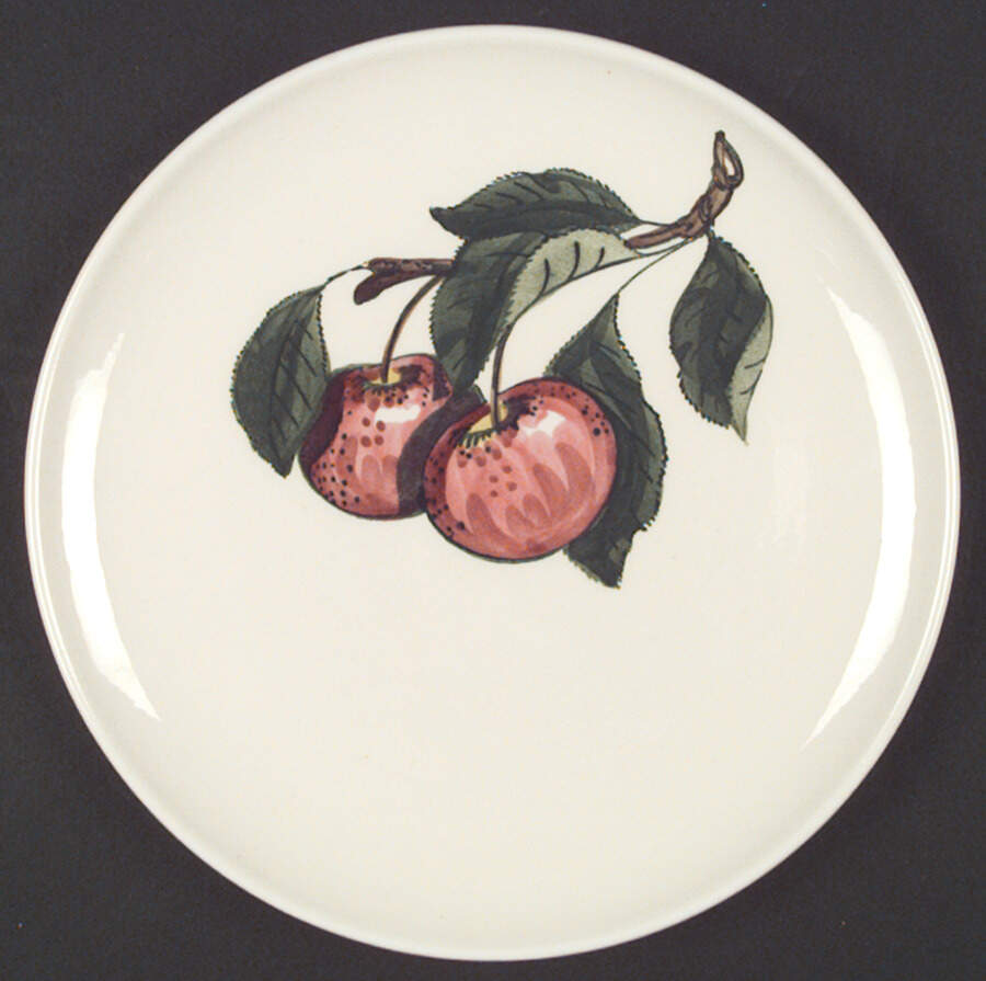 California Apple Dinner Plate by Metlox - Poppytrail - Vernon-1