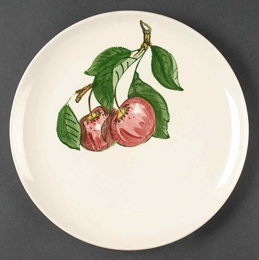California Apple Luncheon Plate by Metlox - Poppytrail - Vernon-1