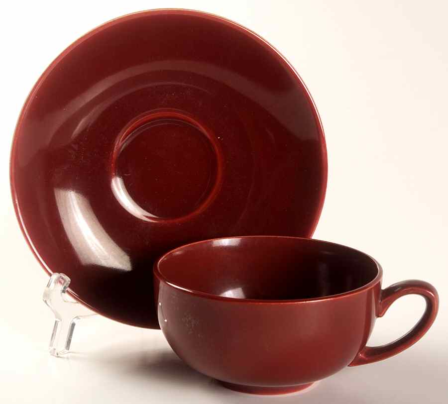 Casual California Brown Flat Cup & Saucer Set by Metlox - Poppytrail - Vernon-1