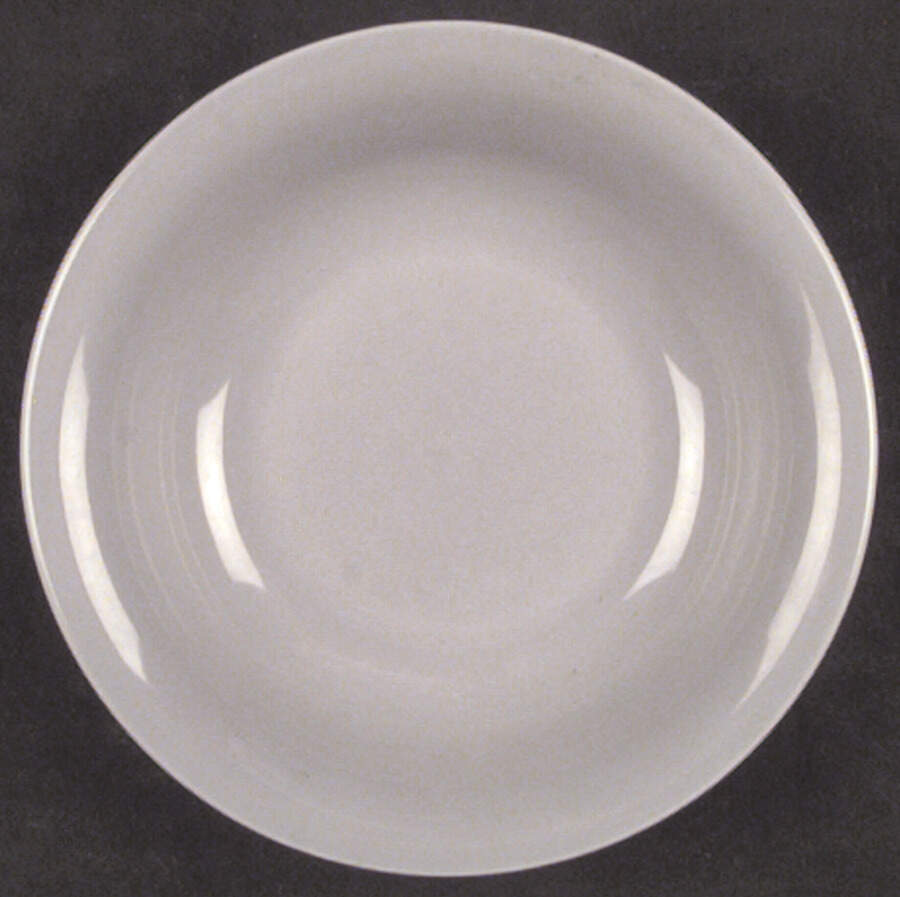 Casual California Dusk Gray Fruit/Dessert (Sauce) Bowl by Metlox - Poppytrail - Vernon-1