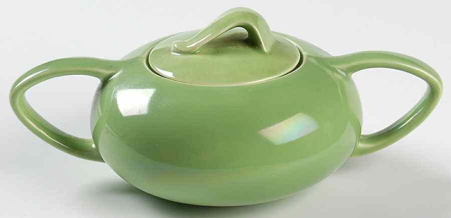Casual California Lime Green Sugar Bowl & Lid by Metlox - Poppytrail - Vernon-1