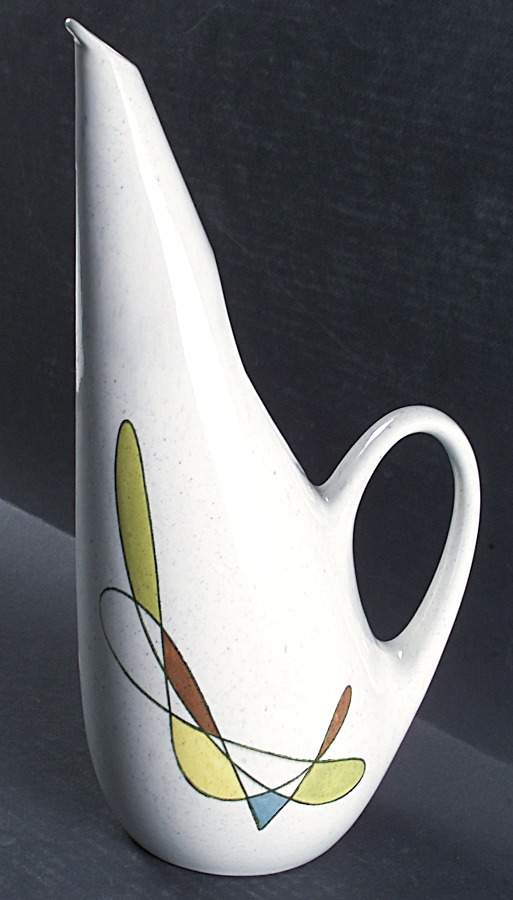 California Free Form 64 Oz Pitcher by Metlox - Poppytrail - Vernon-1