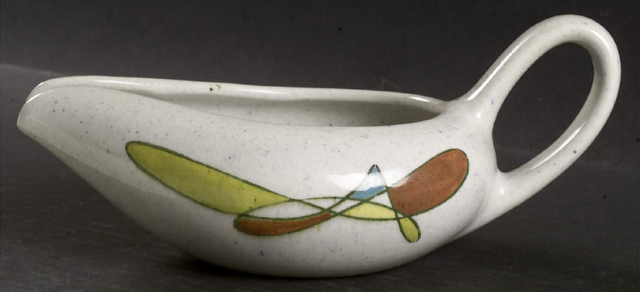 California Free Form Gravy Boat by Metlox - Poppytrail - Vernon-1