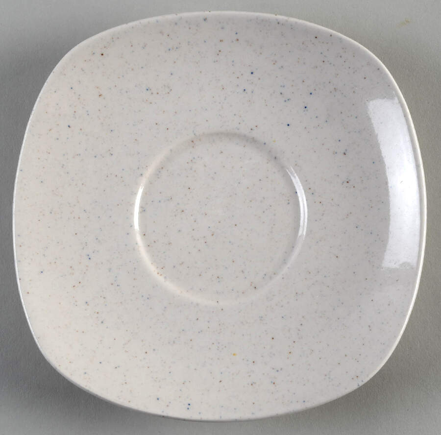 California Free Form Saucer by Metlox - Poppytrail - Vernon-1
