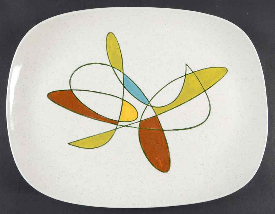 California Free Form 13" Oval Serving Platter by Metlox - Poppytrail - Vernon-1