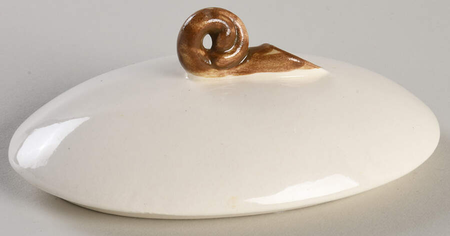 California Ivy Lid for Sugar Bowl by Metlox - Poppytrail - Vernon-1