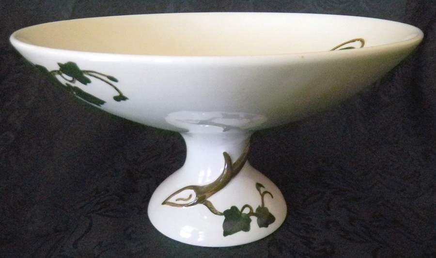 California Ivy Round Compote (Height X Width) by Metlox - Poppytrail - Vernon-1