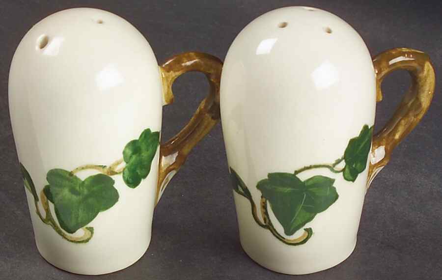 California Ivy Salt & Pepper Set by Metlox - Poppytrail - Vernon-1