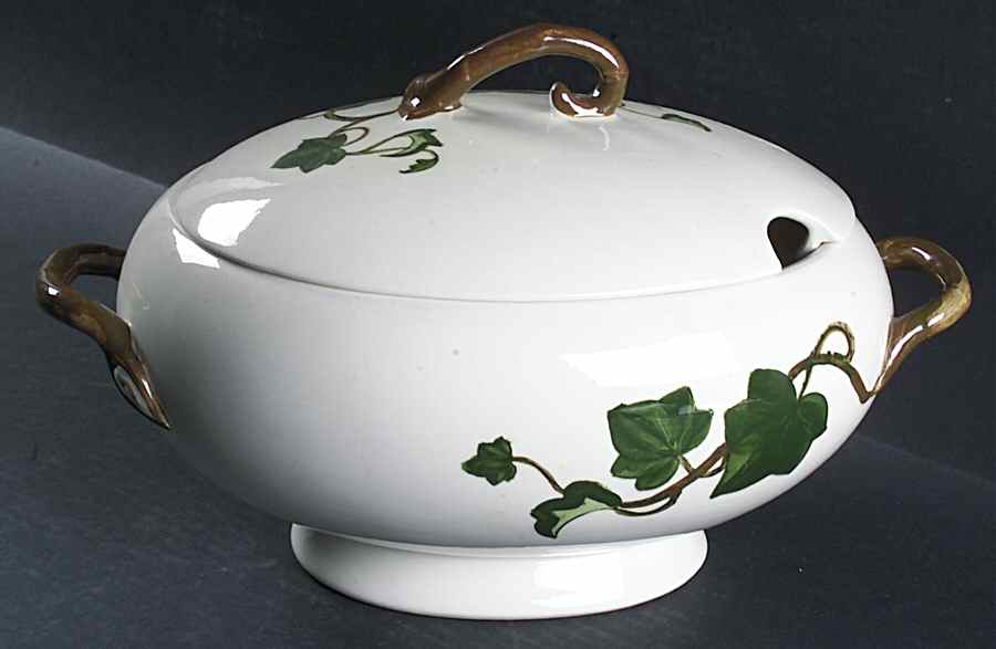 California Ivy Oval Tureen & Lid by Metlox - Poppytrail - Vernon-1