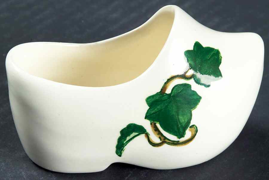 California Ivy Small Shoe by Metlox - Poppytrail - Vernon-1